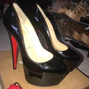 Victoria 160 Patent Leather authentic !!